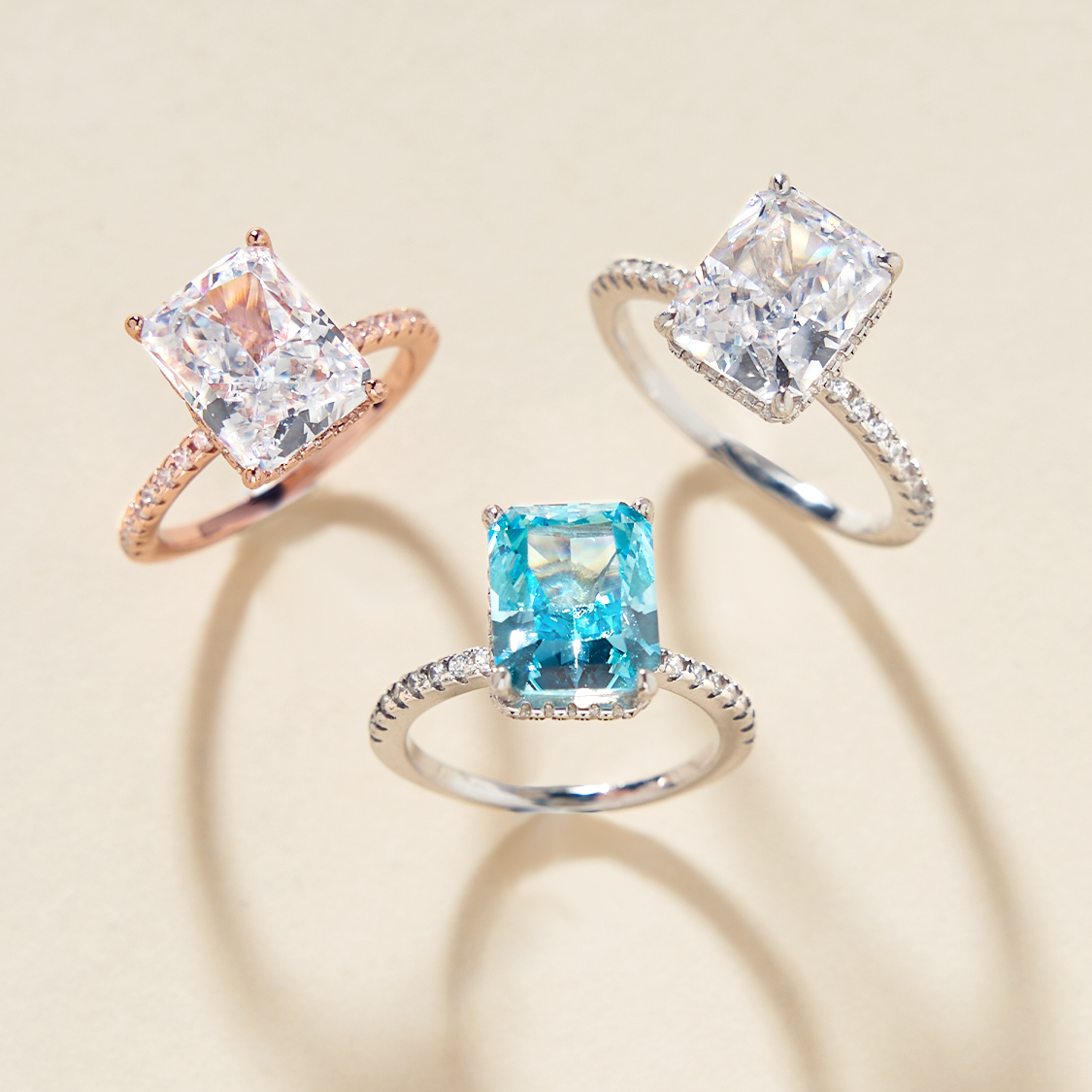 【V8】4CT Cubic Zirconia Ring Wedding Everyday Wear andPerfect Gifts